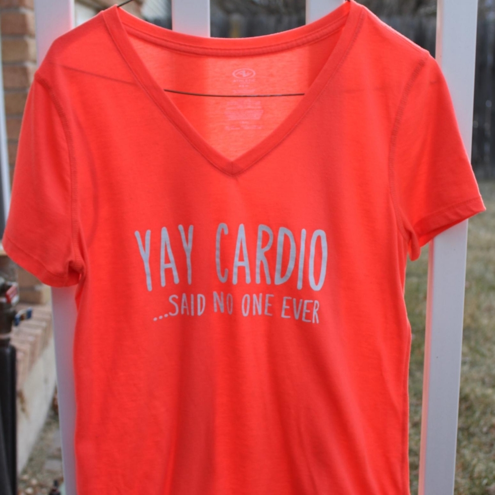 Athletic workout tee